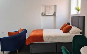 Apartment 3